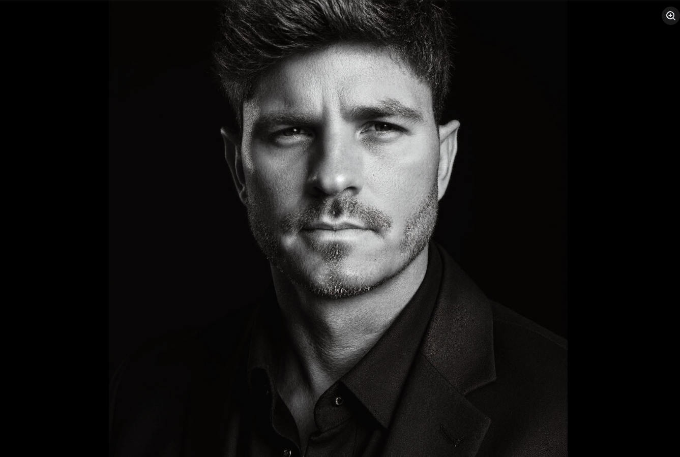 Todd Cahill portrait